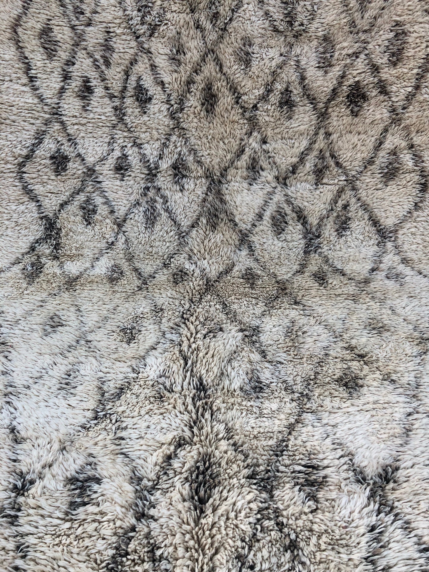 Mnqta Beni Ourain Vintage Moroccan Rug