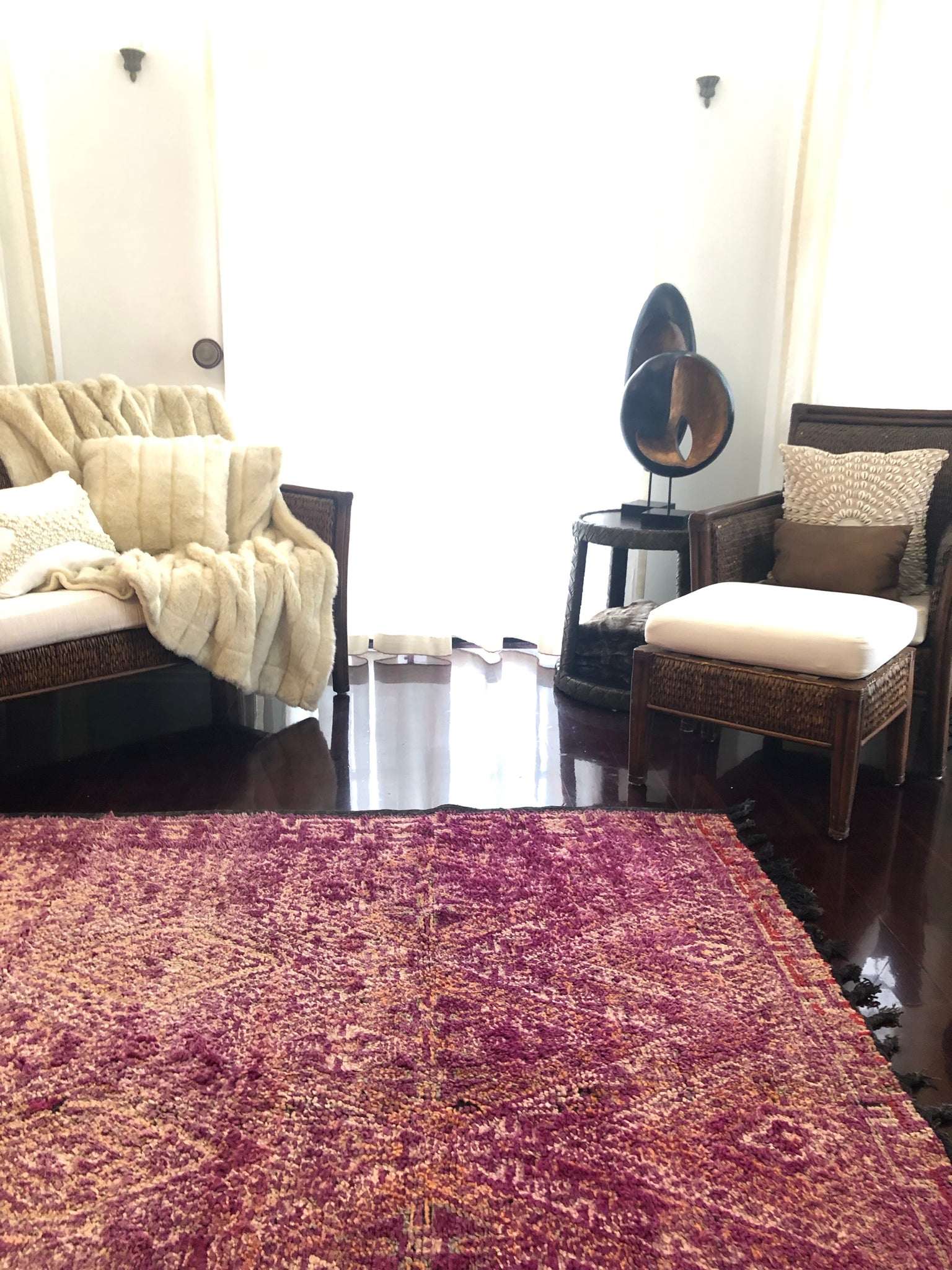 Izzy Beni Mguild Vintage Moroccan Rug