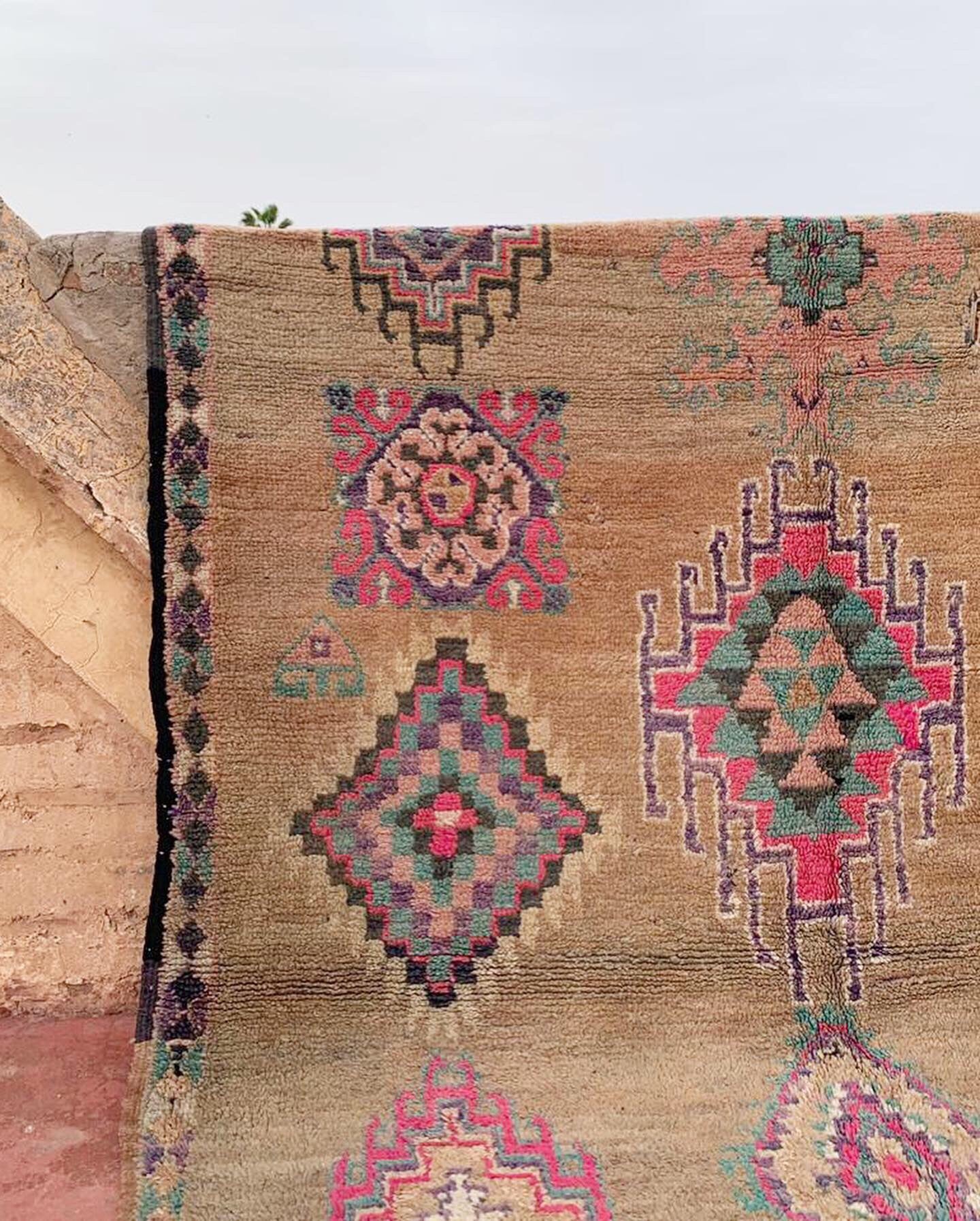 Elle Boujaad Vintage Moroccan Rug